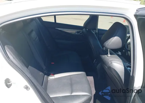 2015 Infiniti Q50 z USA, uszkodzony, nr VIN JN1BV7AR0FM404338